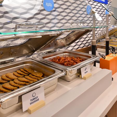 Holiday Inn Express Sidney By Ihg Eksteriør bilde